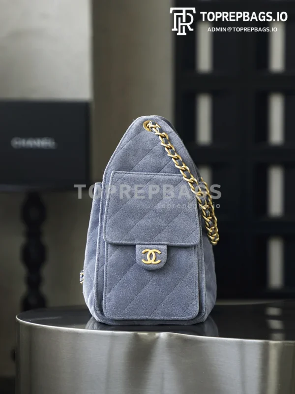 i1767951975256_8422_0_1 Chanel 25 Bag Small Hobo in Blue