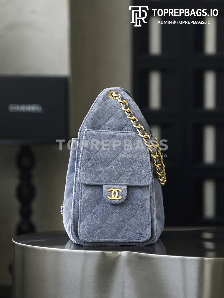 i1767951975256_8422_0_1 Chanel 25 Bag Small Hobo in Blue