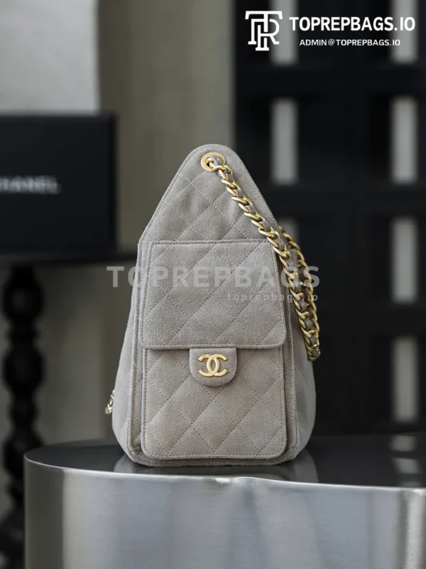 i1767954787668_8901_0_1 Chanel 25 Bag Hobo in Grey