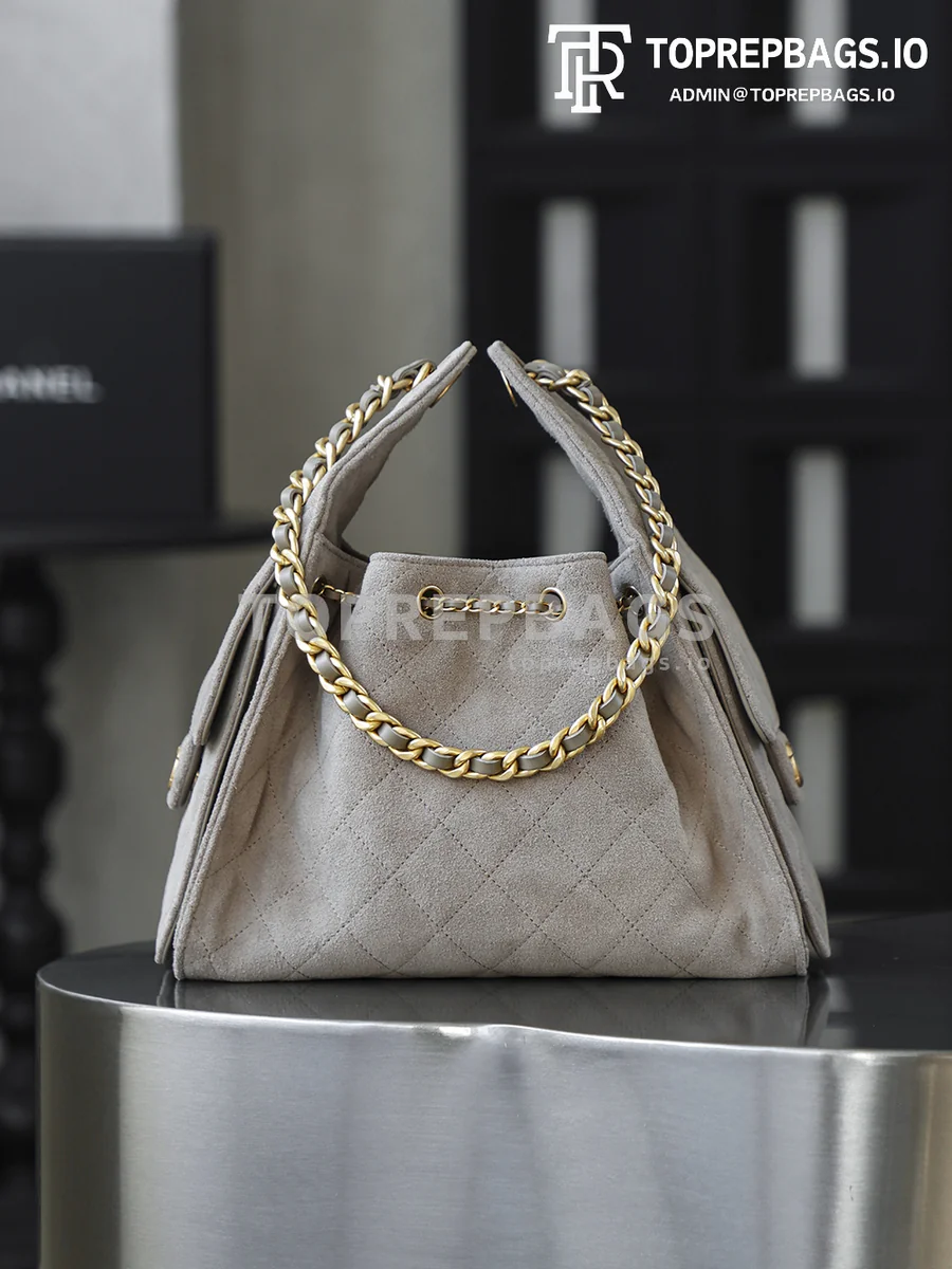 i1767954789129_5816_0_2 Chanel 25 Bag Hobo in Grey