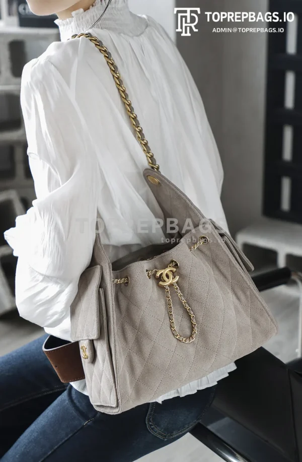 i1767954926705_3847_0_4 Chanel 25 Bag Hobo in Grey