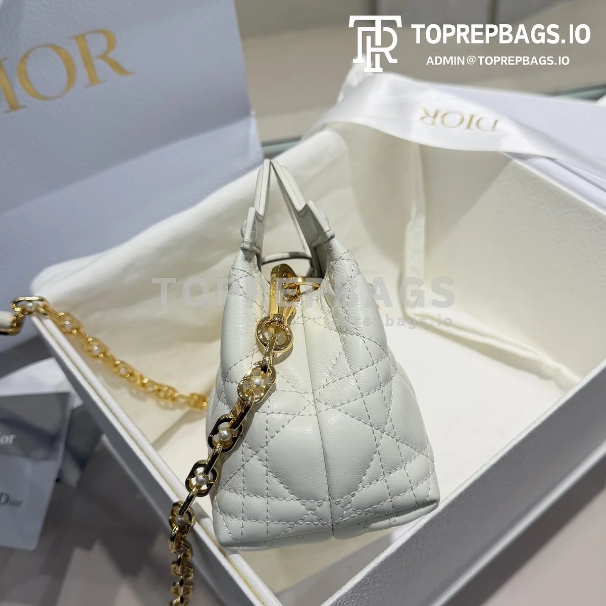 i1768195981761_833_0_2 Dior Jolie in White