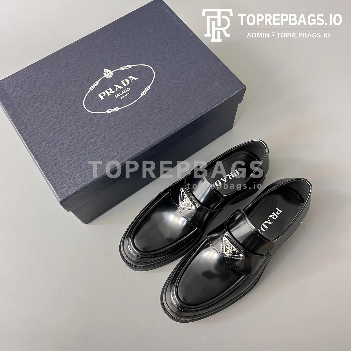 i1768368292236_7431_0_8 Prada in Black