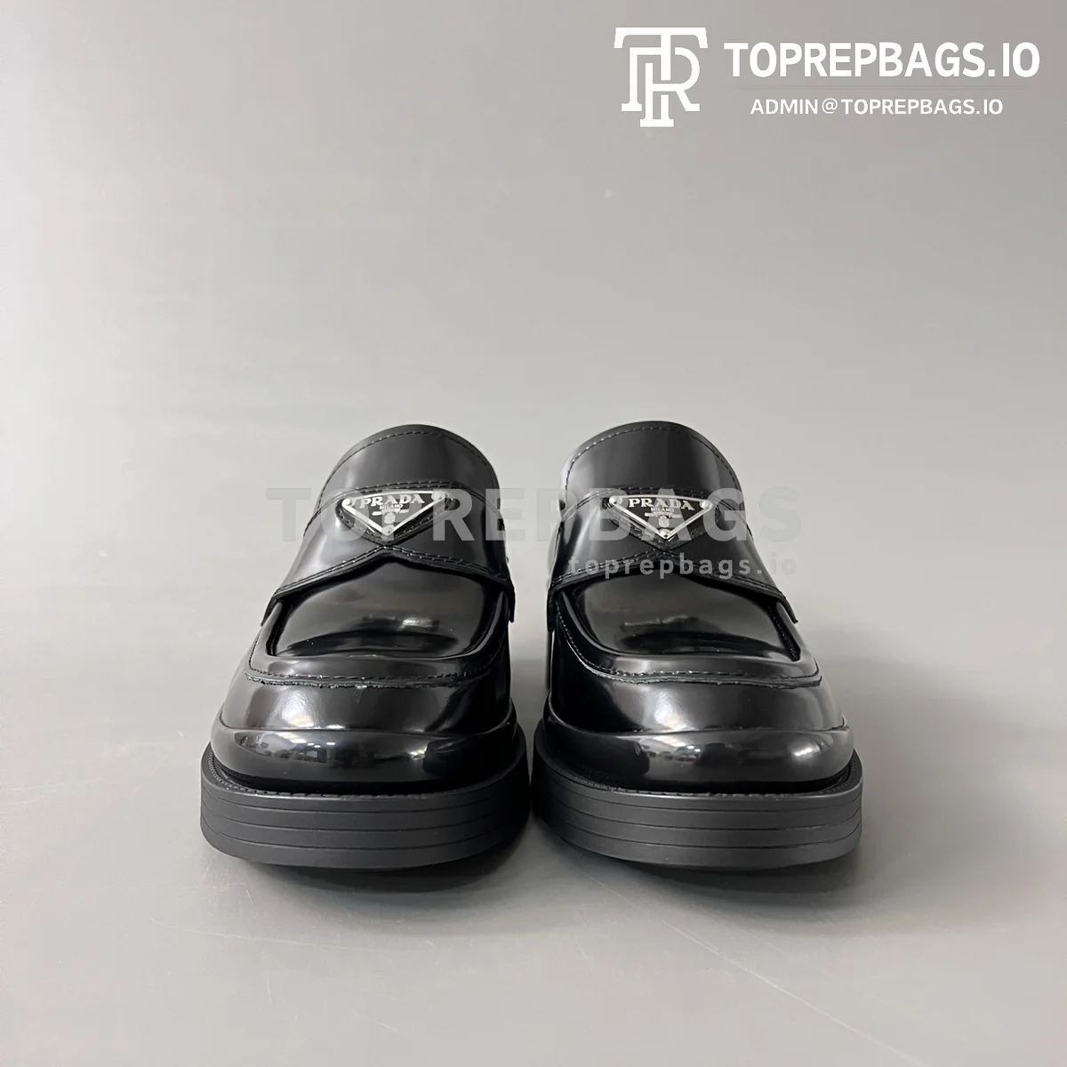 i1768368292237_6470_0_1 Prada in Black