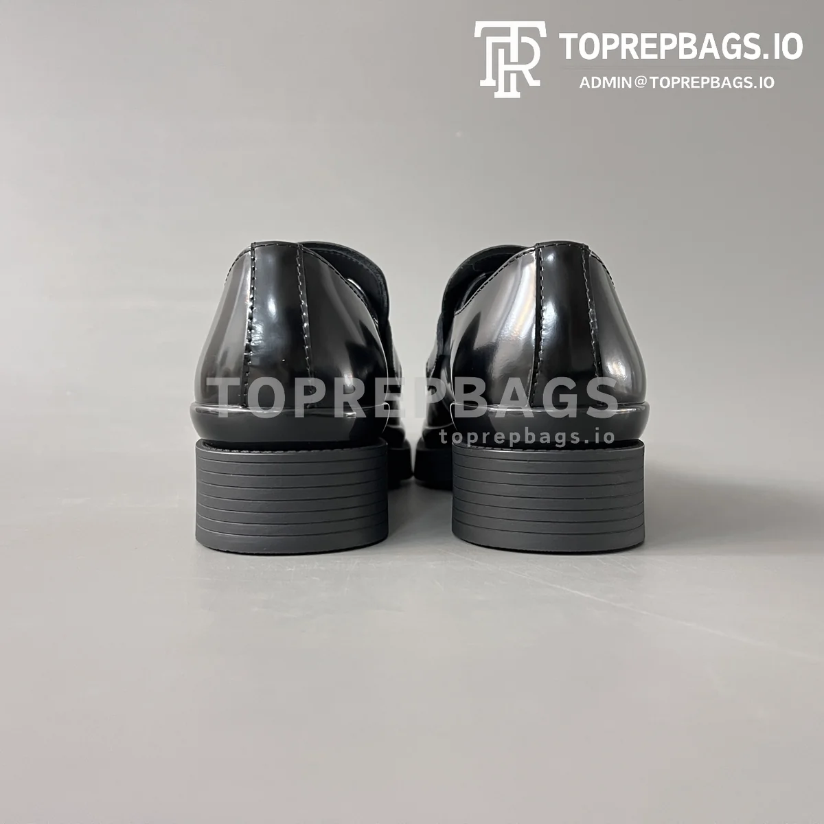 i1768368292247_9356_0_4 Prada in Black