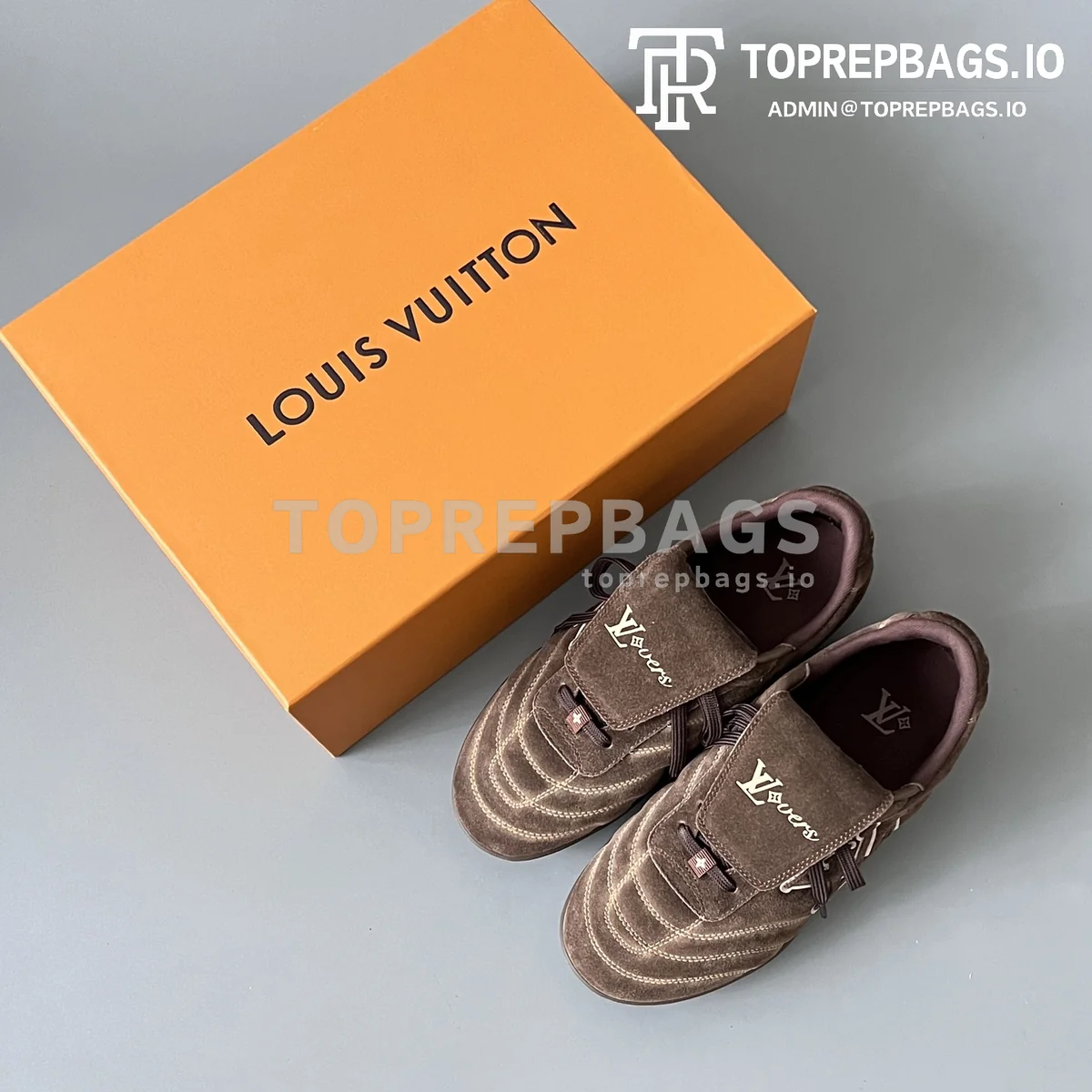 i1768372975992_5020_0_8 Louis Vuitton Footprint Soccer in Brown