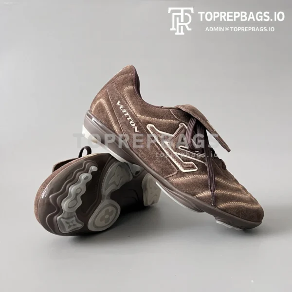 i1768373080159_8387_0_6 Louis Vuitton Footprint Soccer in Brown