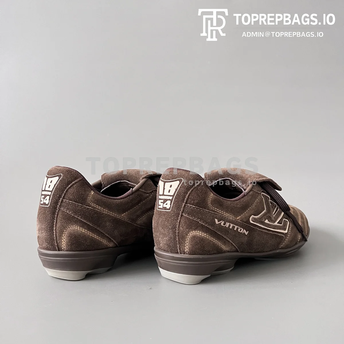 i1768373080177_8538_0_3 Louis Vuitton Footprint Soccer in Brown