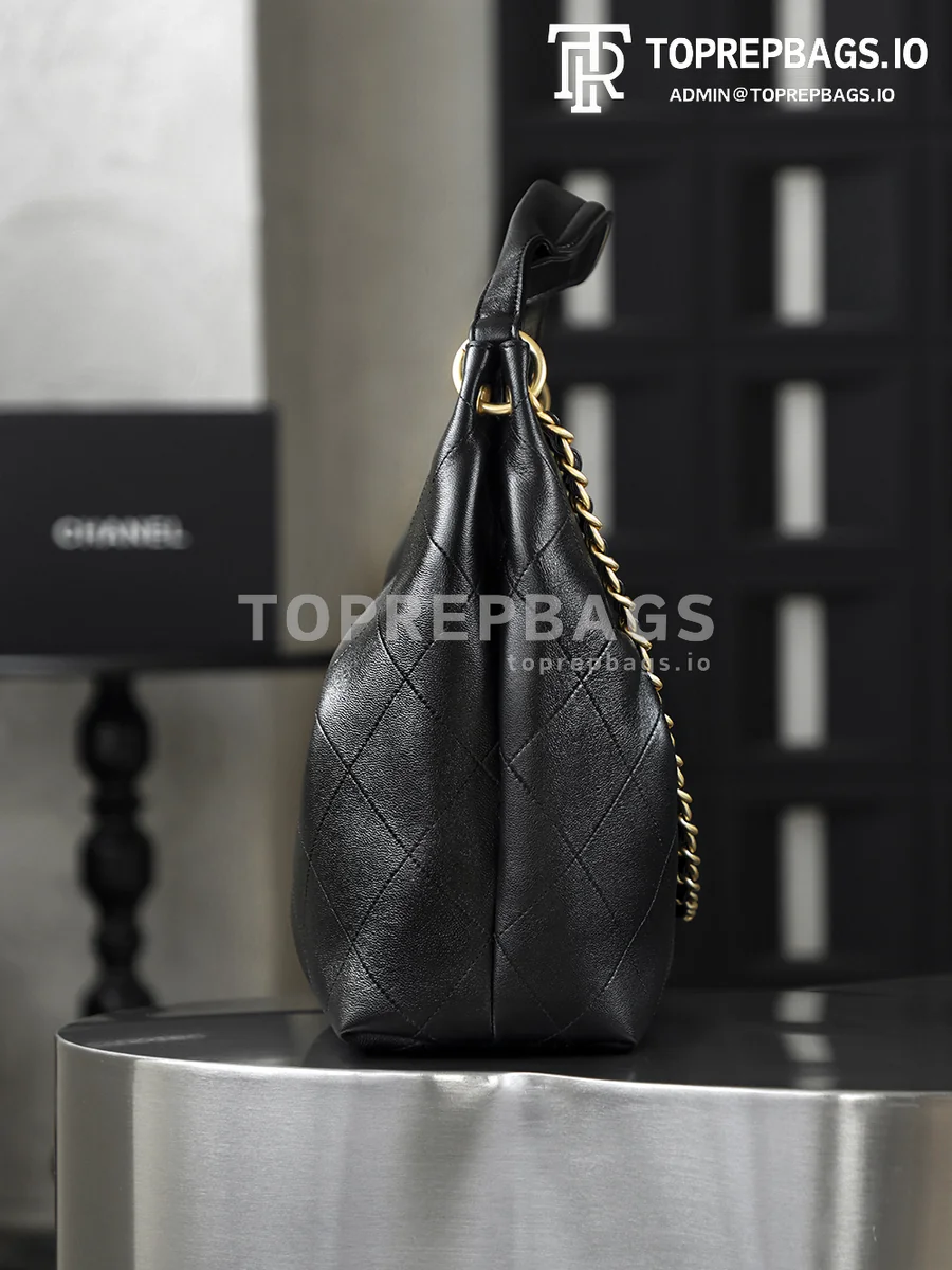 i1768819184385_8710_0_1 Chanel Maxi Hobo in Black