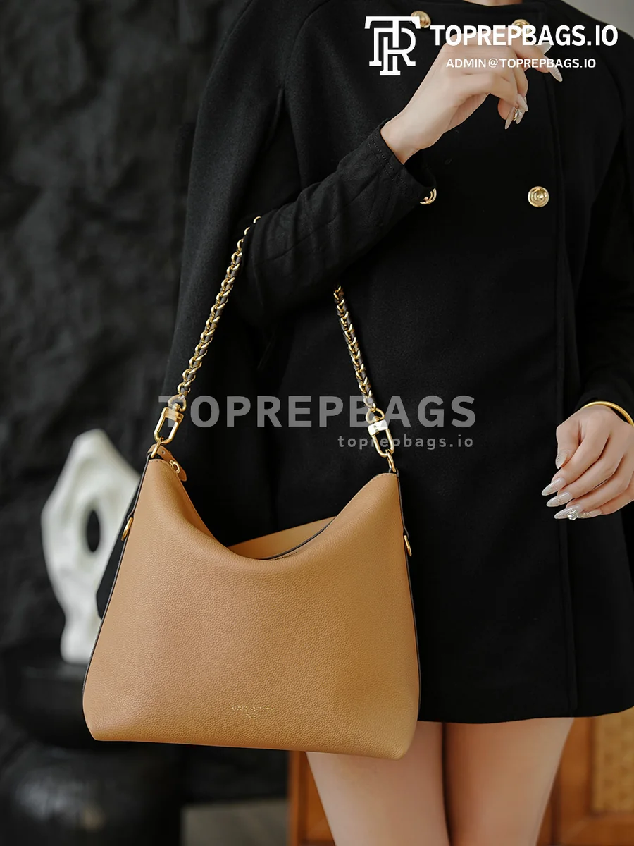 i1768885006425_7854_0_1 Louis Vuitton Multipass in Beige