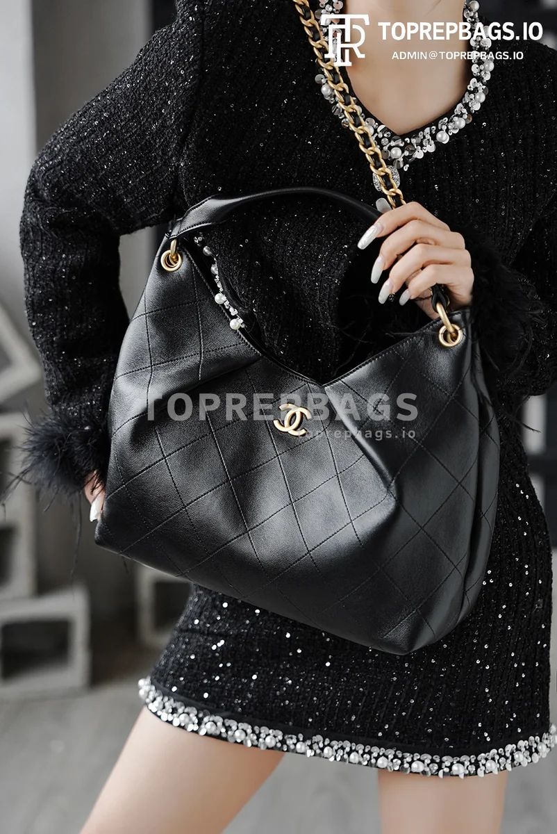 i1768904294240_7311_0_6 Chanel Maxi Hobo in Black