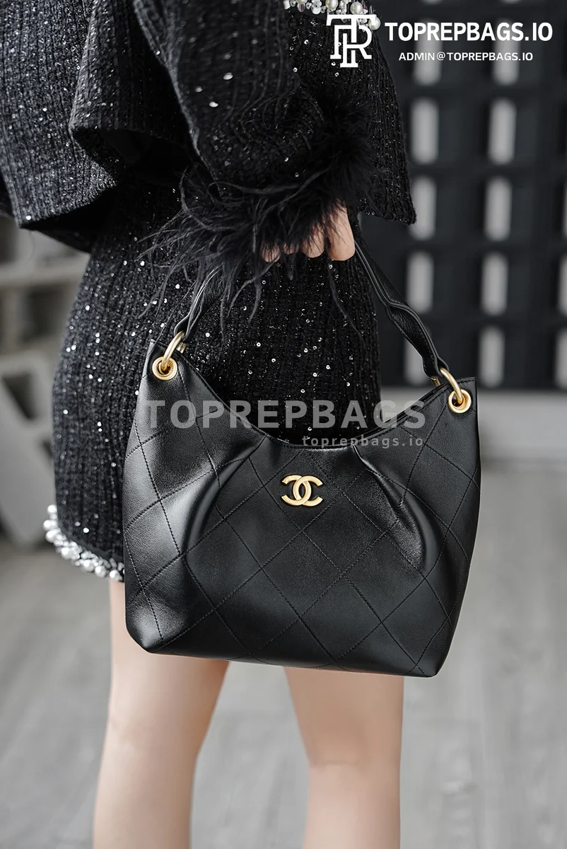 i1768904597279_3604_0_1 Chanel Maxi Hobo in Black