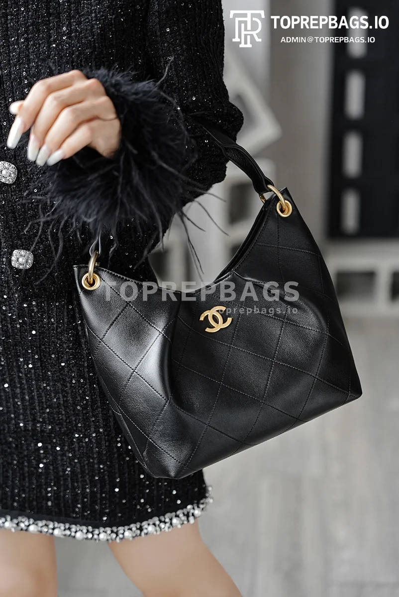 i1768904597282_4890_0_4 Chanel Maxi Hobo in Black