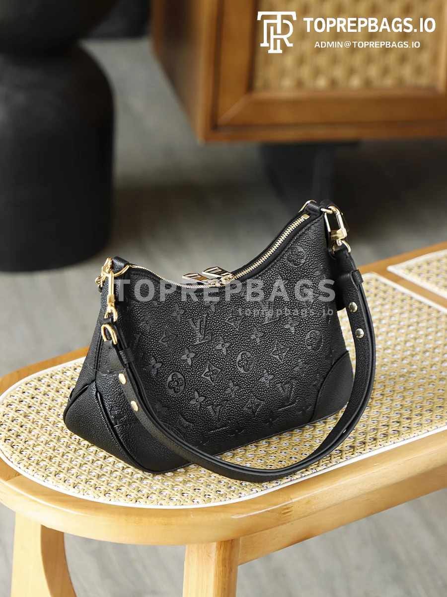 i1768904840581_1060_0_2 Louis Vuitton Boulogne Small in Black