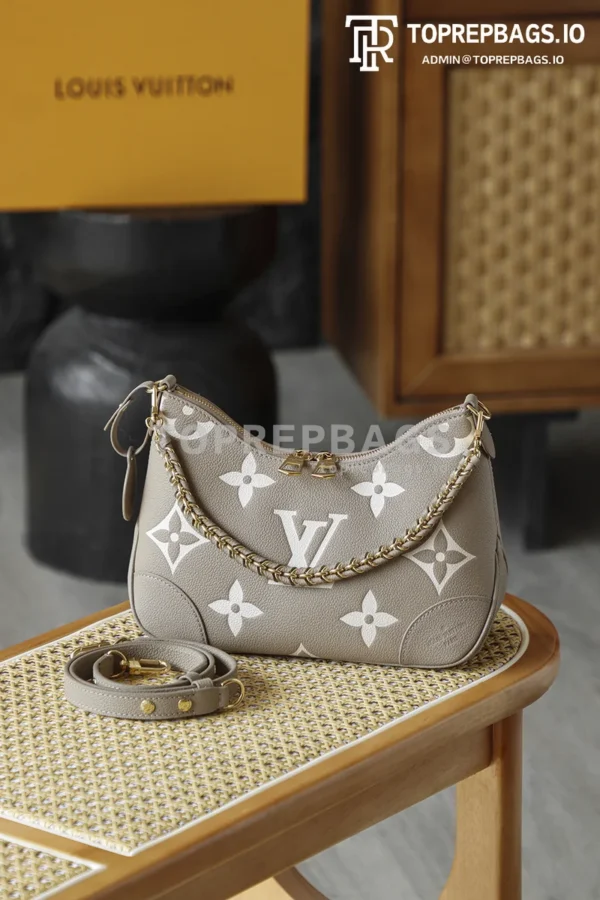 i1768905315290_7763_0_9 Louis Vuitton Boulogne Small in Grey