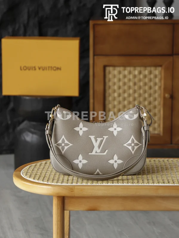 i1768905316630_5087_0_3 Louis Vuitton Boulogne Small in Grey