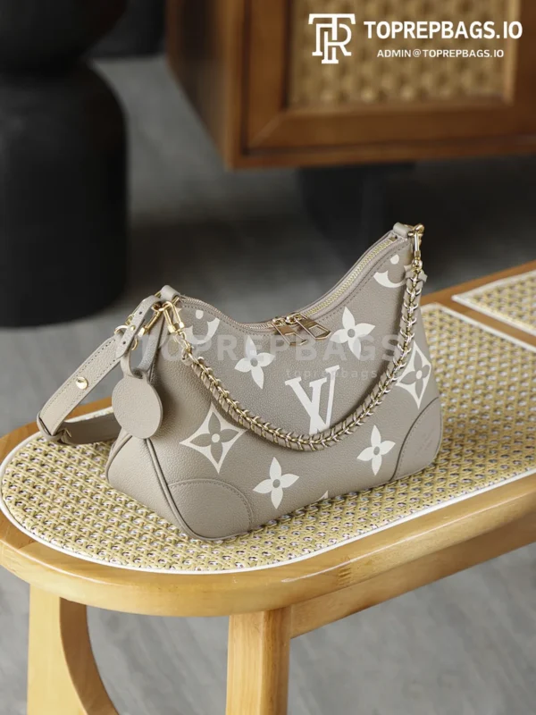 i1768905316956_4389_0_5 Louis Vuitton Boulogne Small in Grey