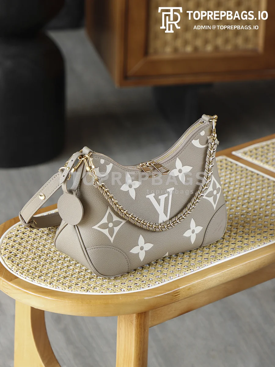 i1768905316956_4389_0_5 Louis Vuitton Boulogne Small in Grey