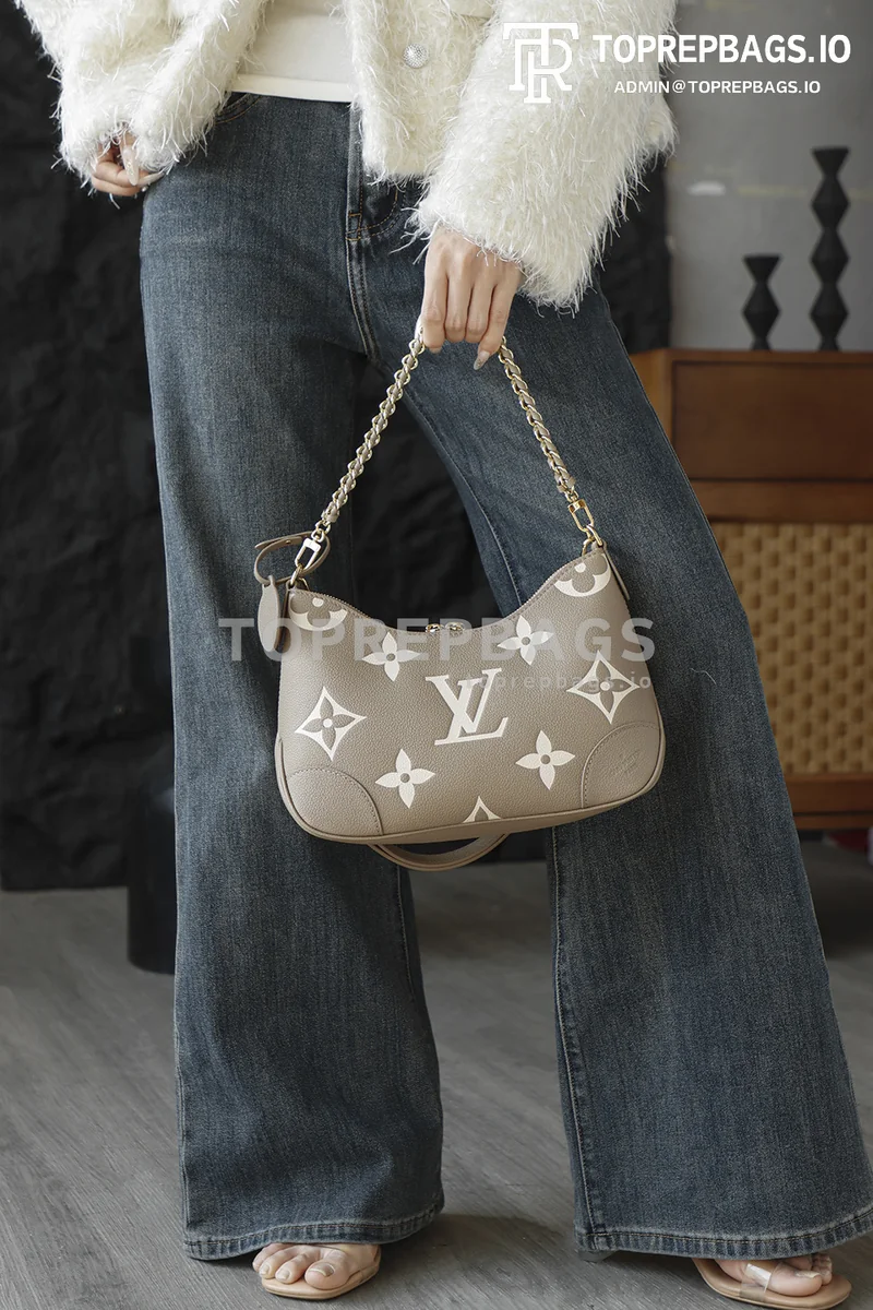 i1768905474682_4989_0_7 Louis Vuitton Boulogne Small in Grey