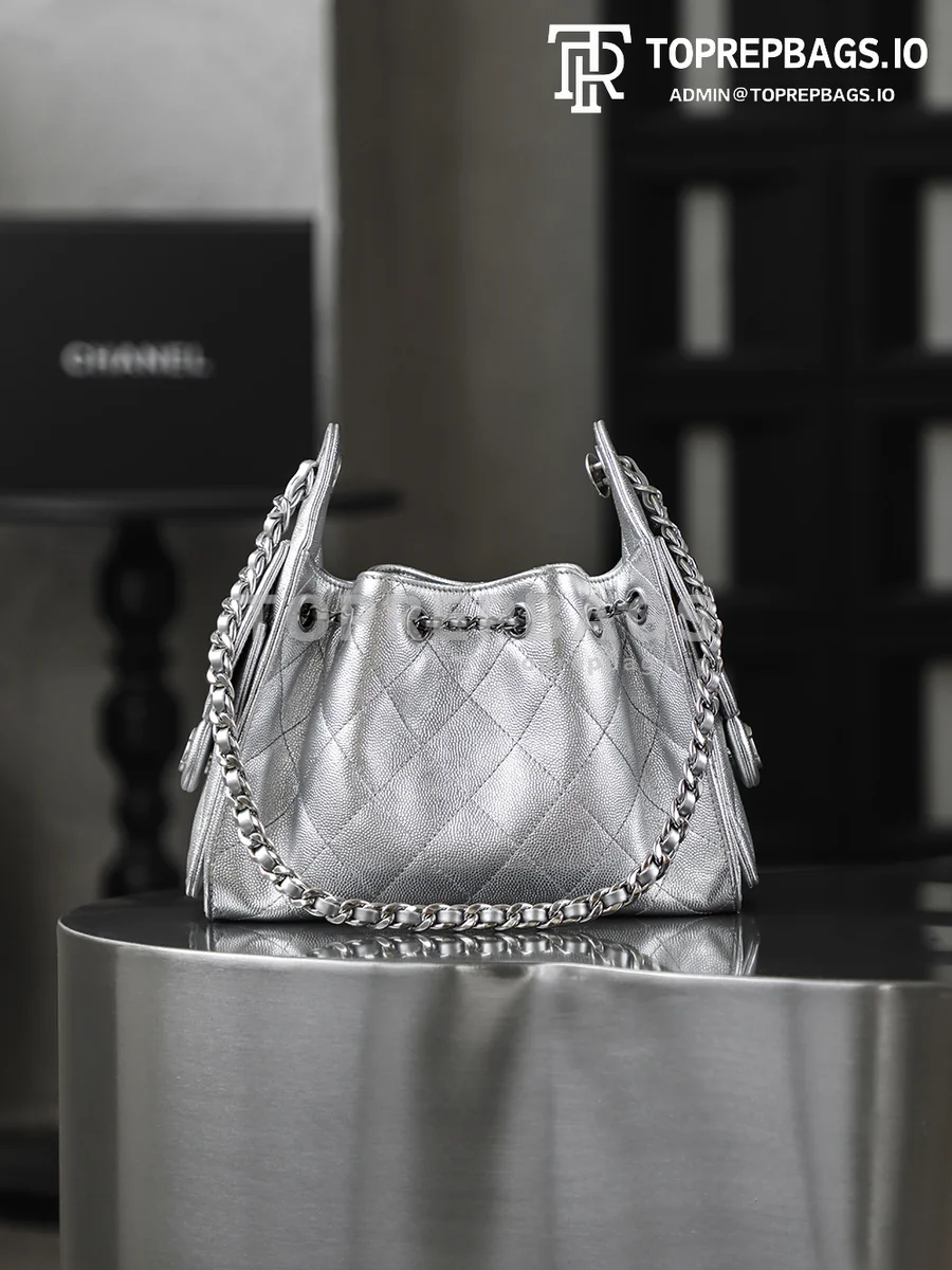 i1769168818804_7826_0_2 Chanel 25 Bag Mini Lambskin Leather Silver-tone Hardware detailed product image
