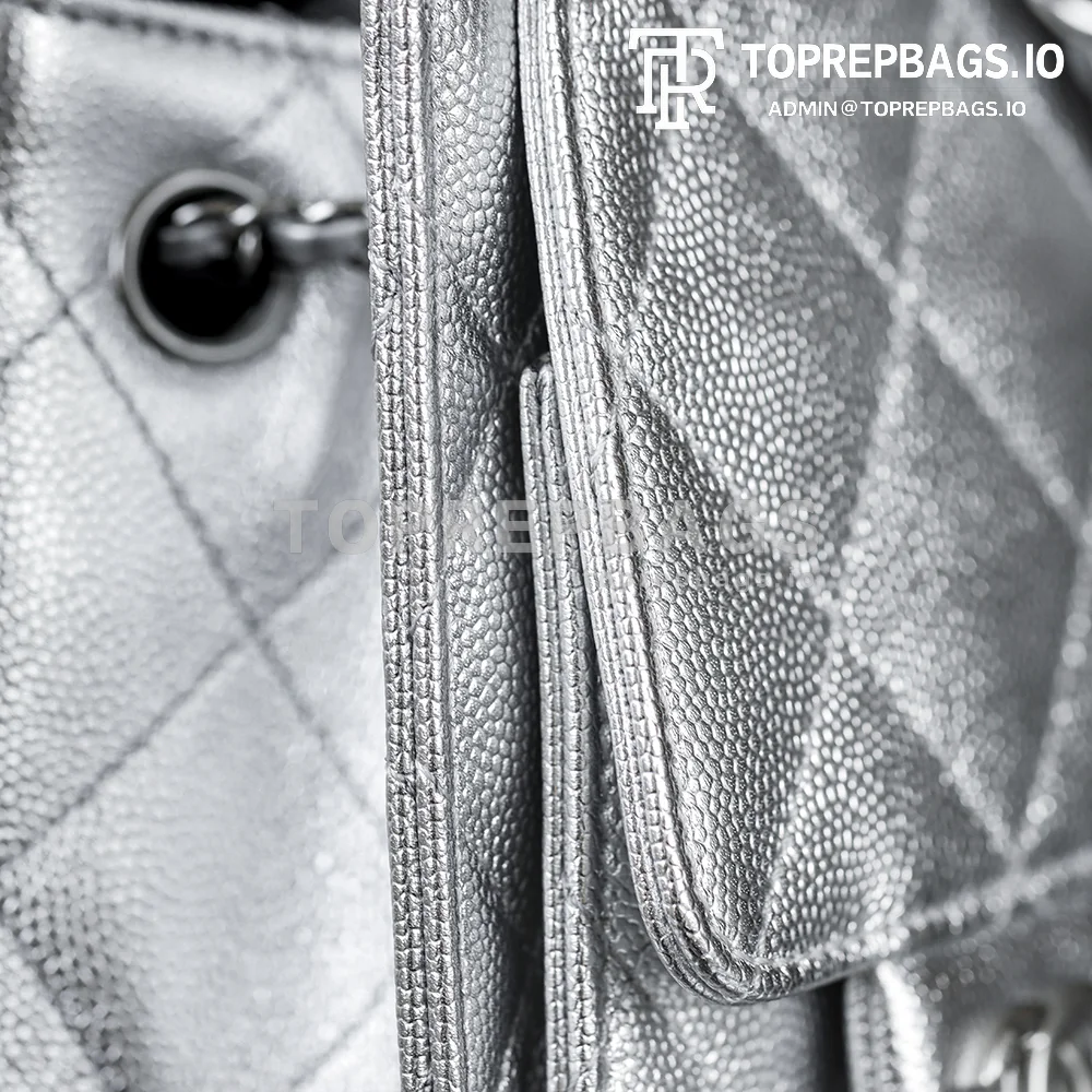 i1769168937668_5451_0_7 Chanel 25 Bag Mini Lambskin Leather Silver-tone Hardware detailed product image
