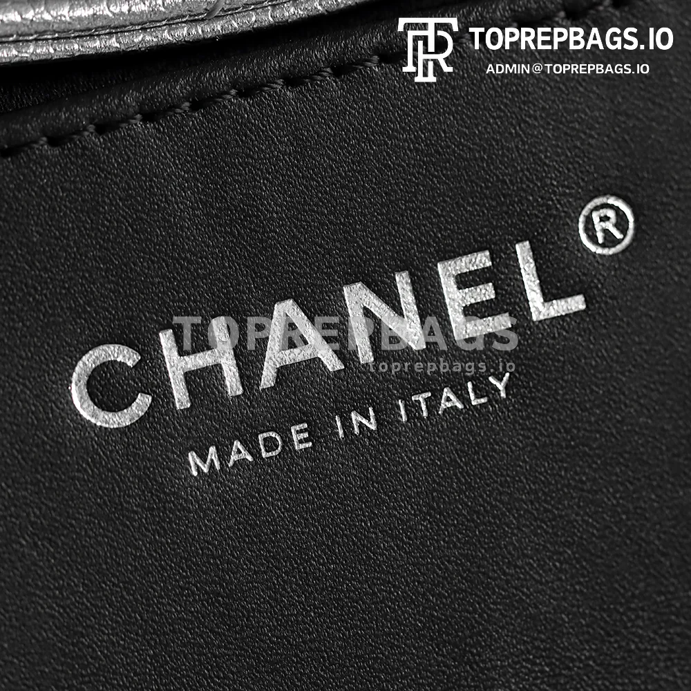 i1769168938442_8676_0_5 Chanel 25 Bag Mini Lambskin Leather Silver-tone Hardware detailed product image
