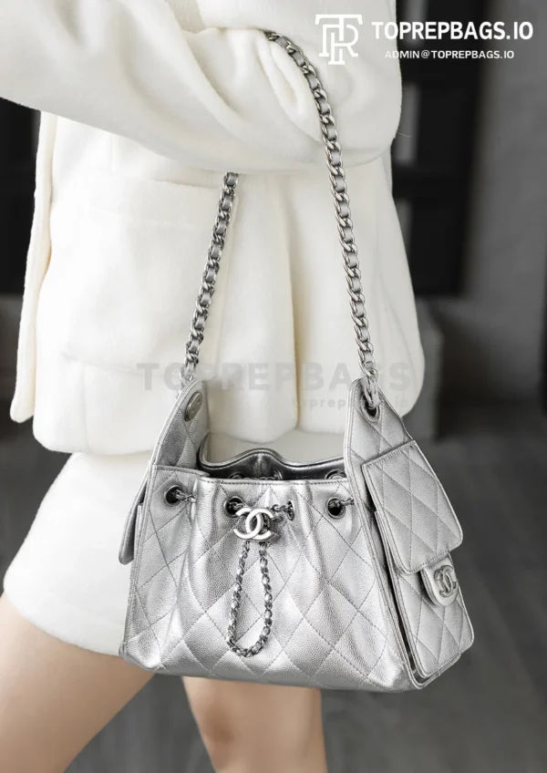 i1769169029057_2610_0_2 Chanel 25 Bag Mini Lambskin Leather Silver-tone Hardware detailed product image