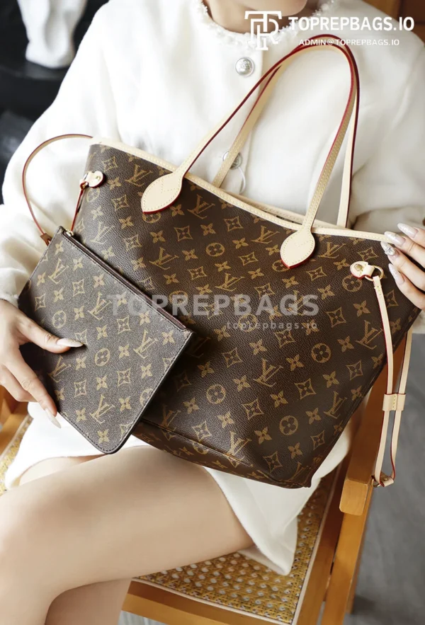 i1769753557102_8125_0_1 Louis Vuitton Neverfull in Brown