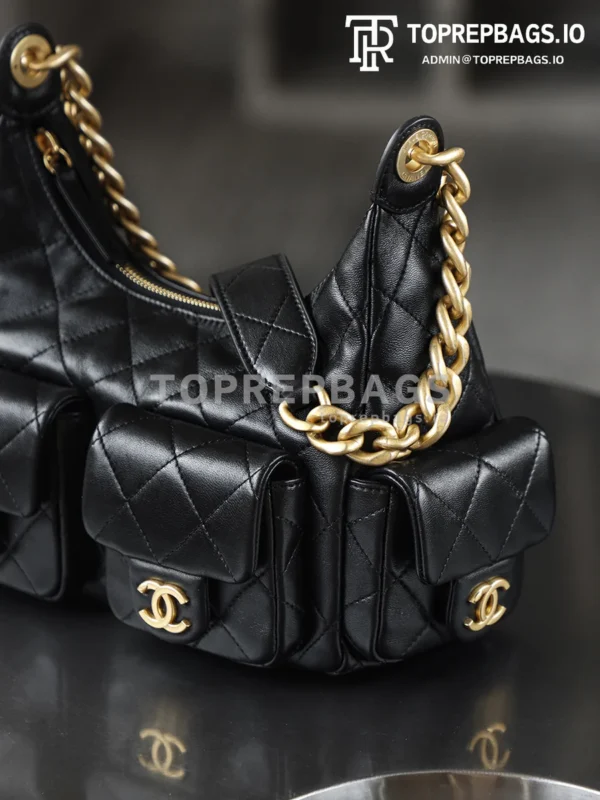 i1769754642068_1916_0_4 Chanel 25 Hobo Small in Black