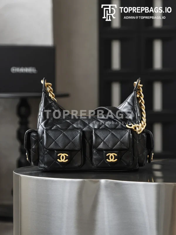 i1769754642928_2728_0_0 Chanel 25 Hobo Small in Black