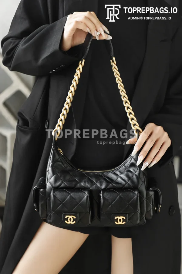 i1769754894451_5055_0_1 Chanel 25 Hobo Small in Black