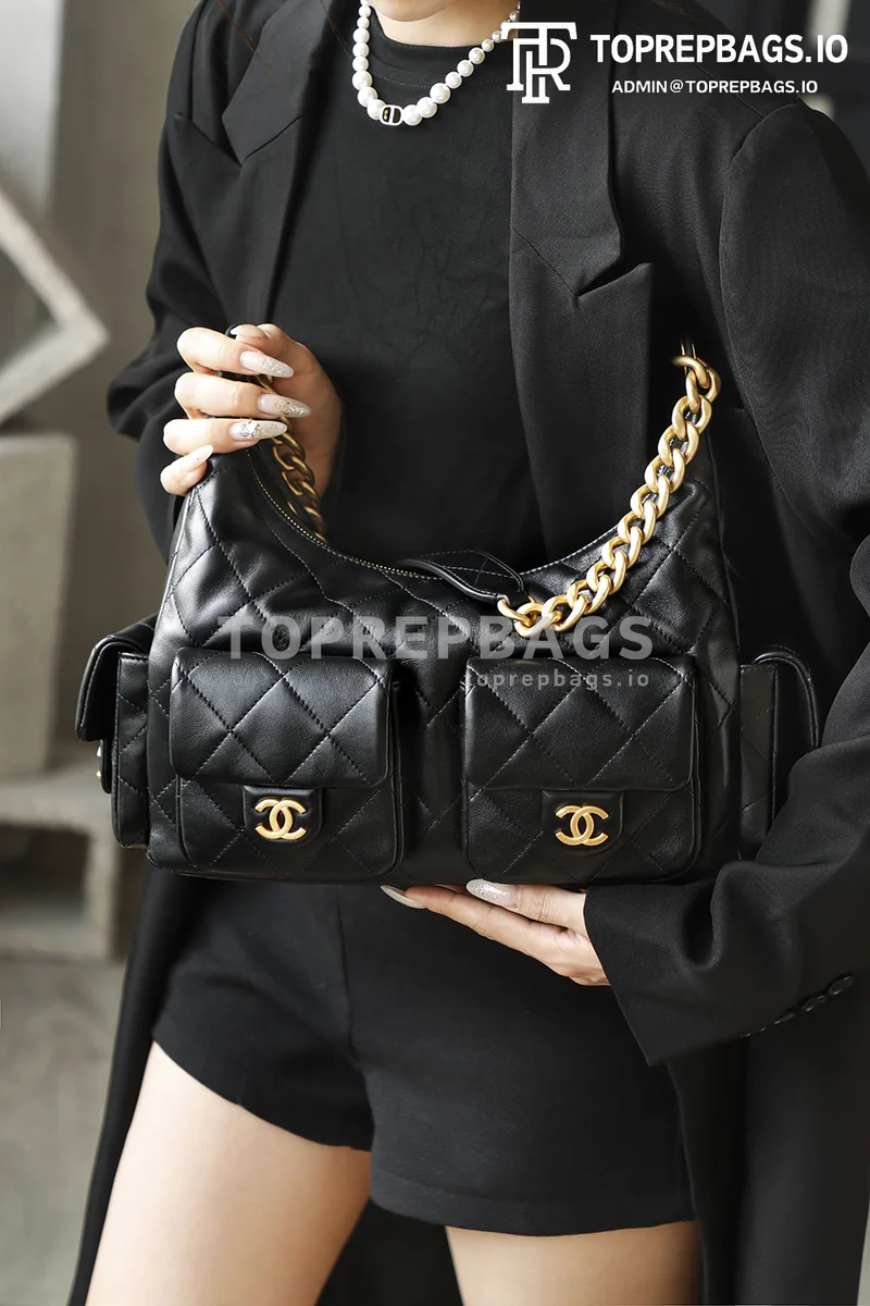 i1769755173950_484_0_6 Chanel 25 Hobo in Black
