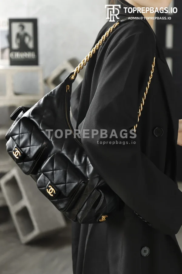 i1769755174900_8315_0_0 Chanel 25 Hobo in Black