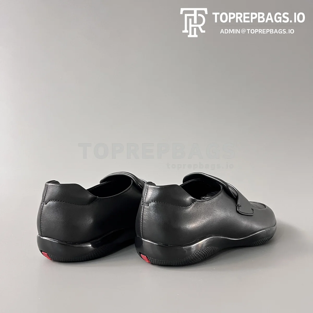 i1769946402231_7986_0_3 Prada Toblach in Black