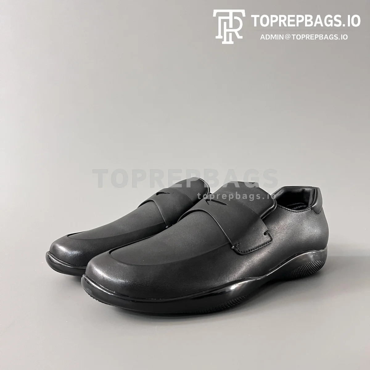 i1769946403010_955_0_0 Prada Toblach in Black