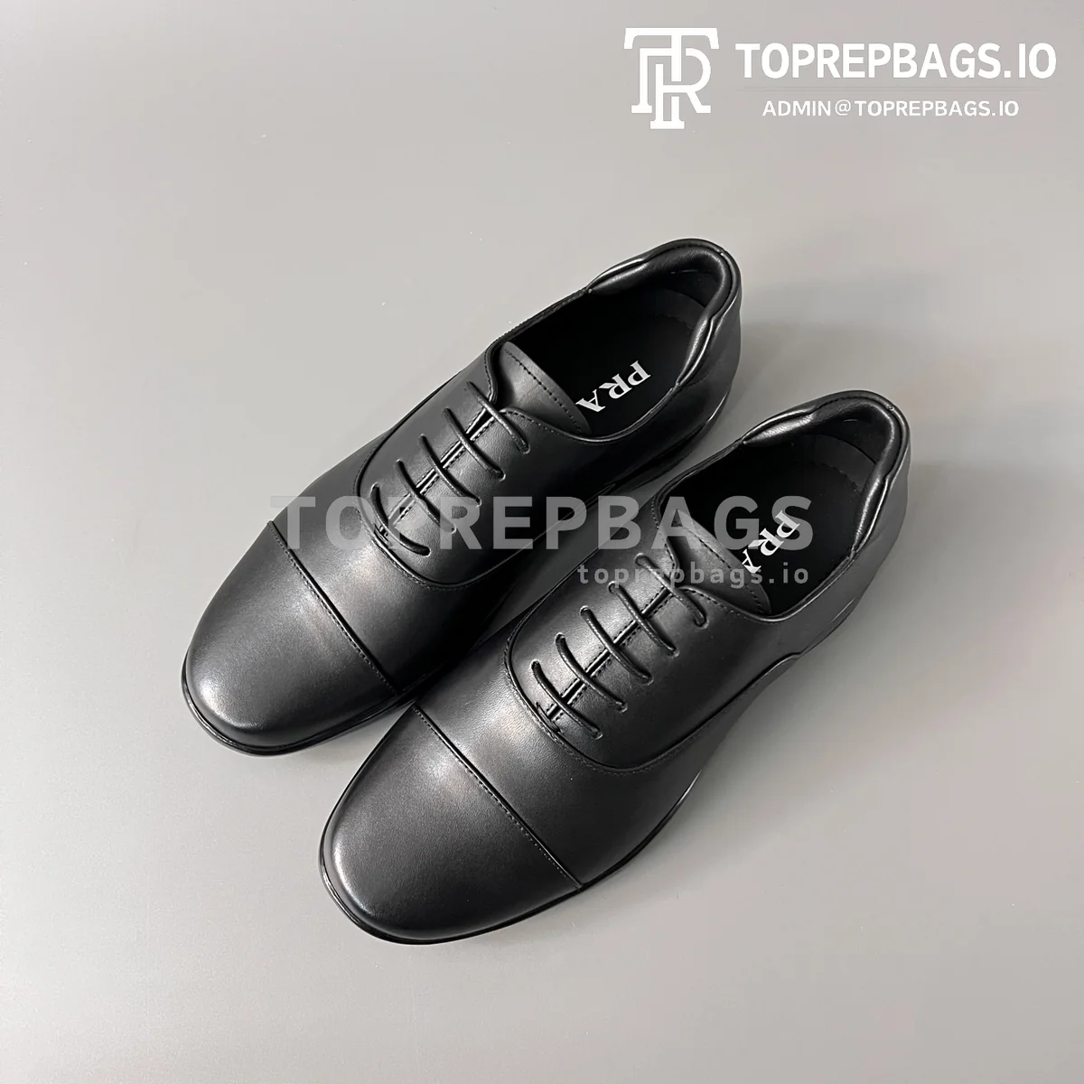 i1769946455934_3861_0_7 Prada Toblach in Black