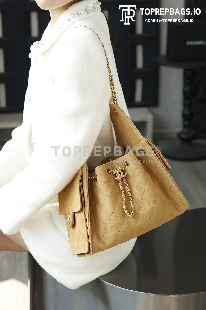 i1770005723000_8984_0_7 Chanel 25 Bag Hobo in Yellow