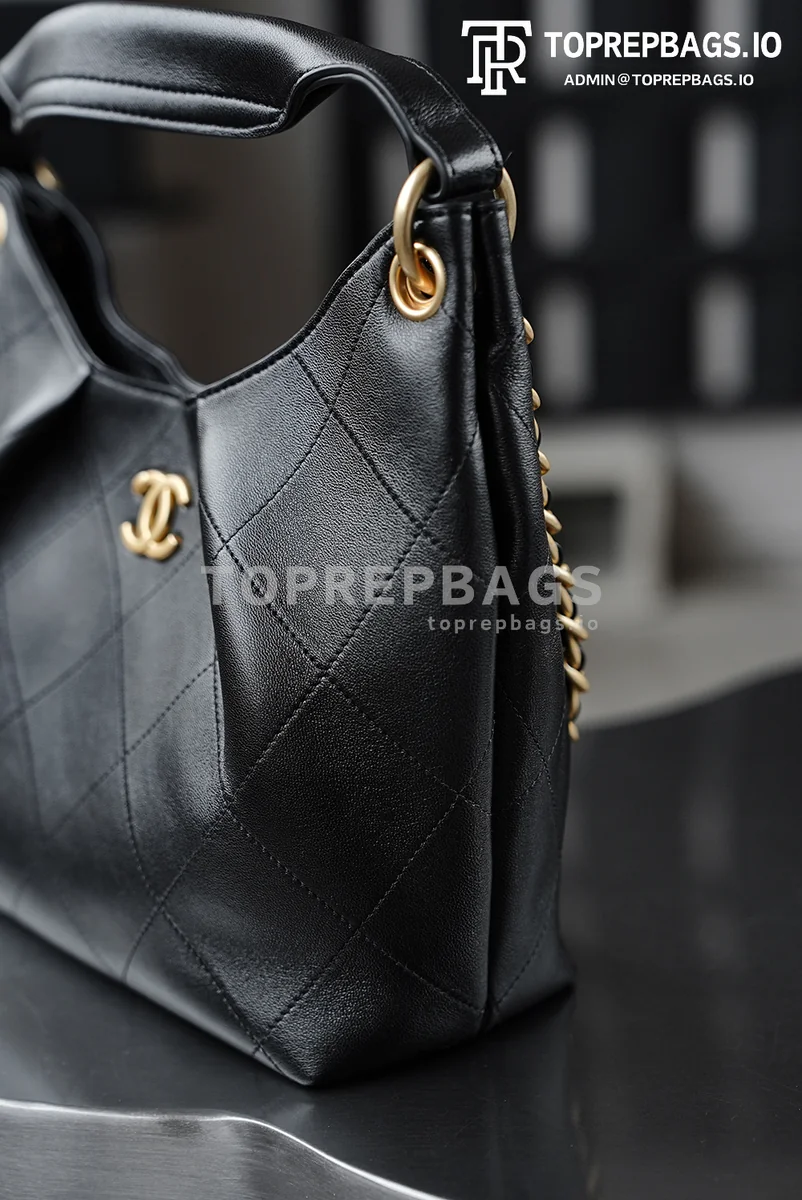 i1770199869638_8705_0_7 Chanel Maxi Hobo in Black