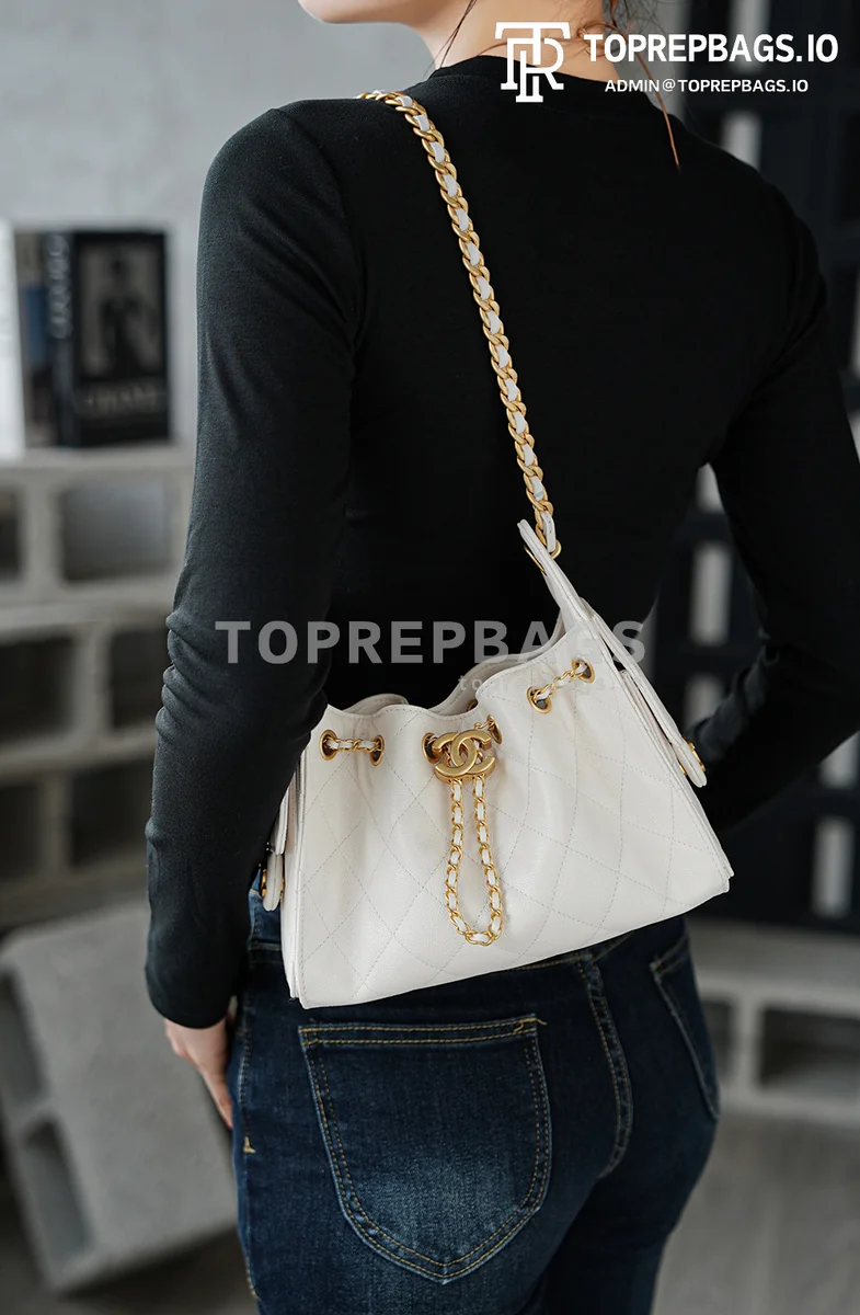 i1770373686658_8687_0_8 Chanel 25 Bag Mini in White
