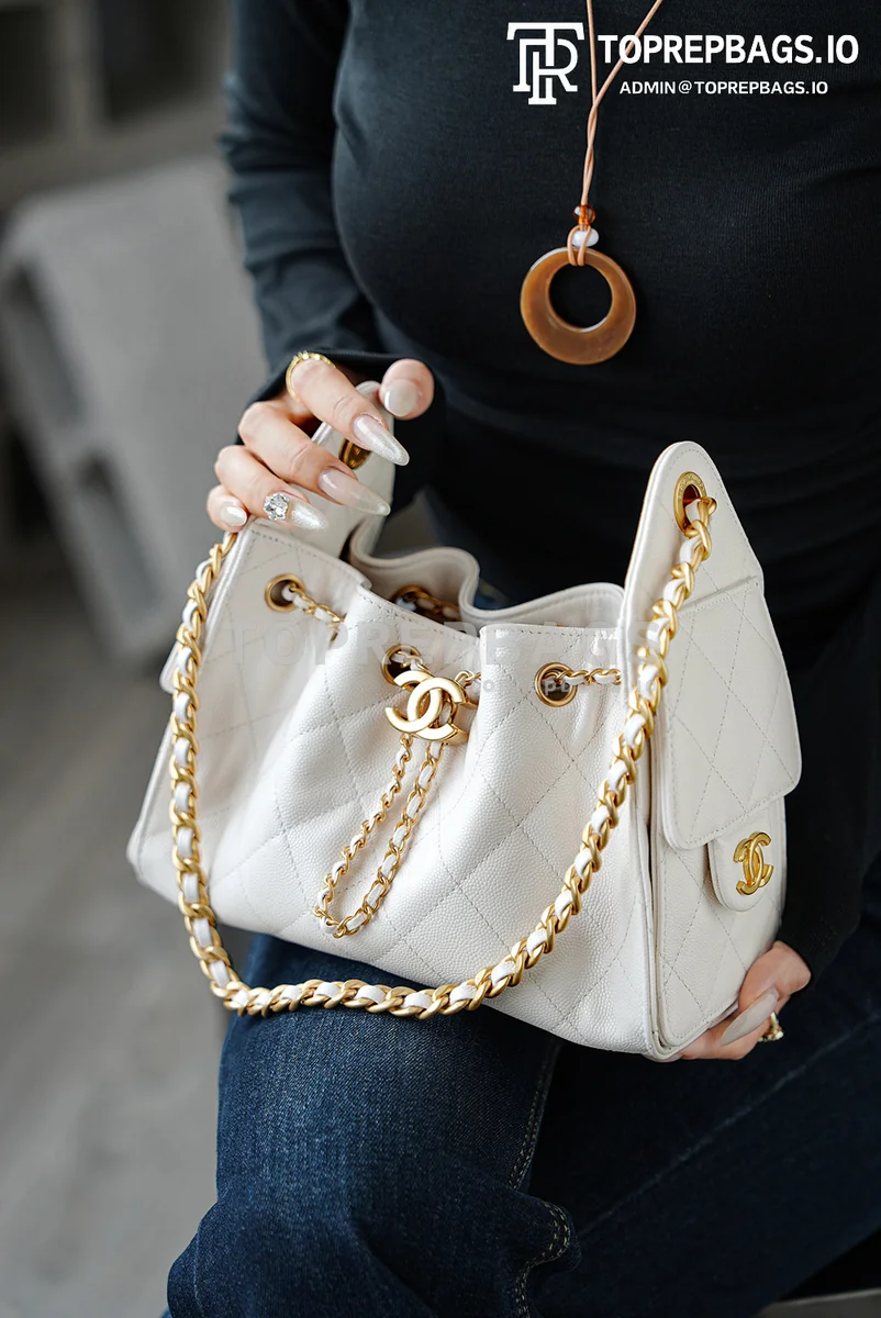 i1770373686923_8298_0_3 Chanel 25 Bag Mini in White