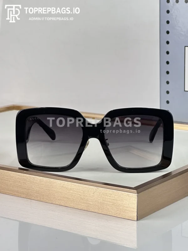 i1774083721416_7284_0_5 Gucci Sunglasses in Black