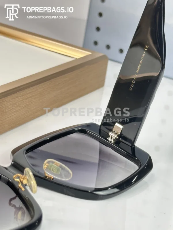 i1774083983308_2829_0_6 Gucci Sunglasses in Black