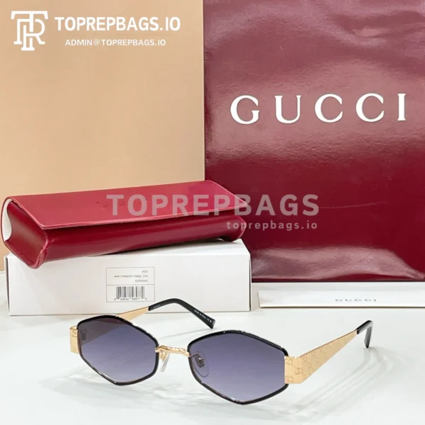 i1774178074302_6612_0_3 Gucci GG2032SK Sunglasses in Green