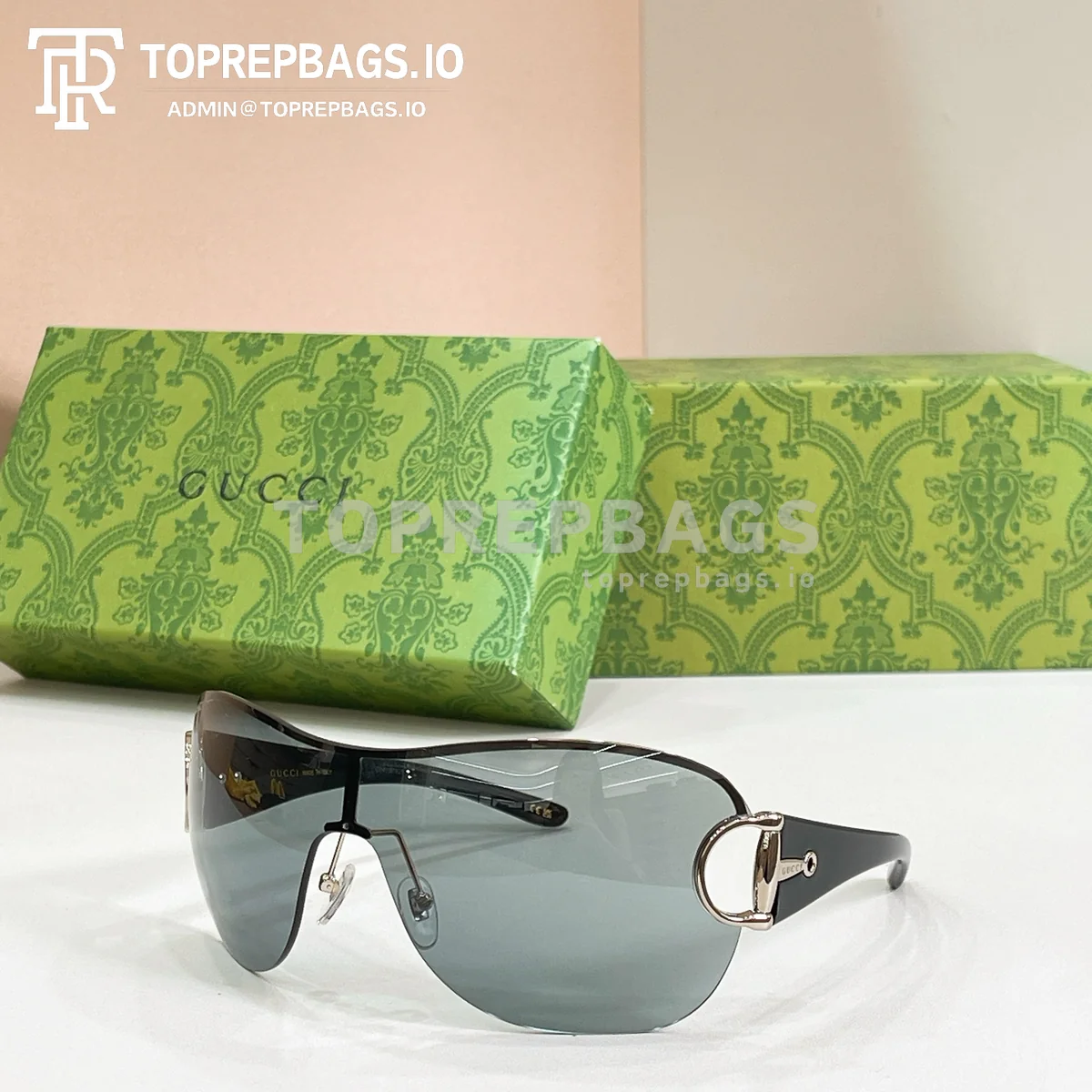i1774510194568_5502_0_0 Gucci GG2174S Sunglasses in Black