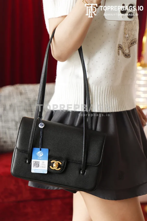 i1775111838392_1921_0_6 Chanel Preppy Coco in Black