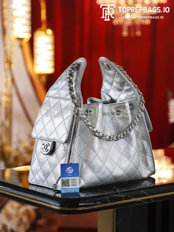i1775210421495_1879_0_11 Chanel 25 Bag Small Hobo Grained Leather Silver-tone Hardware detailed product image