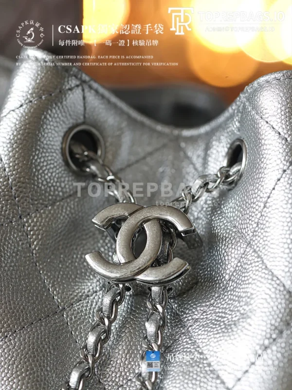 i1775210770401_1823_0_3 Chanel 25 Bag Small Hobo Grained Leather Silver-tone Hardware detailed product image