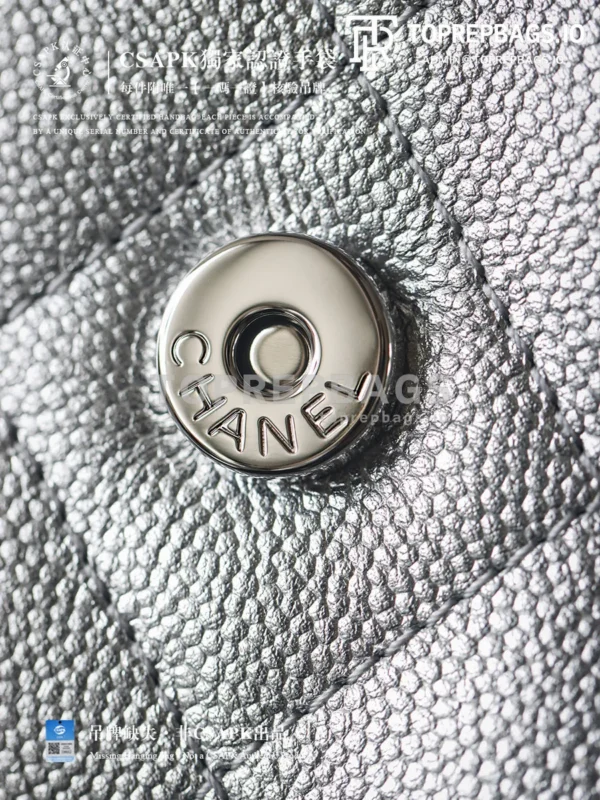 i1775210771328_6446_0_8 Chanel 25 Bag Small Hobo Grained Leather Silver-tone Hardware detailed product image