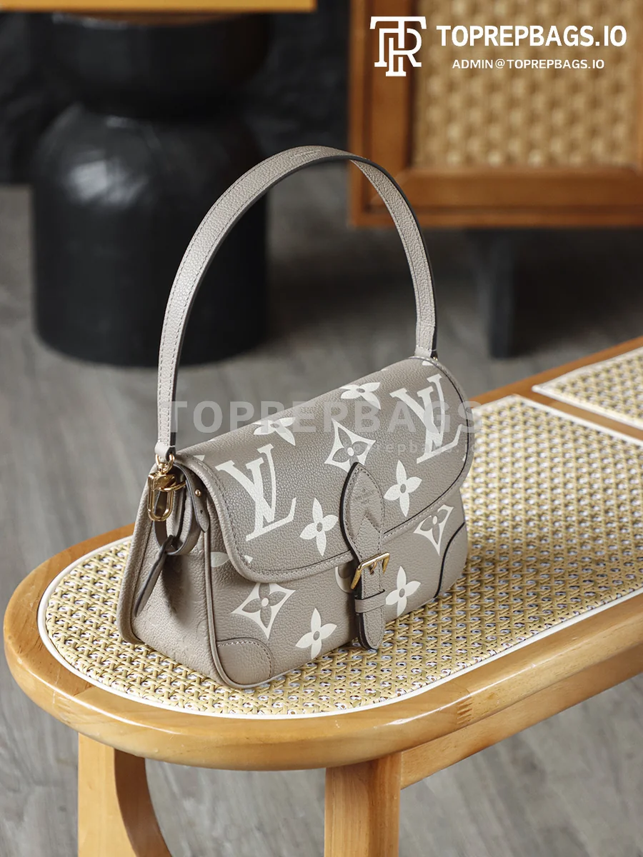 i1775627071278_3380_0_6 Louis Vuitton Diane in Taupe