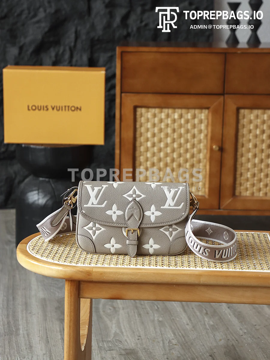i1775627072102_1377_0_0 Louis Vuitton Diane in Taupe